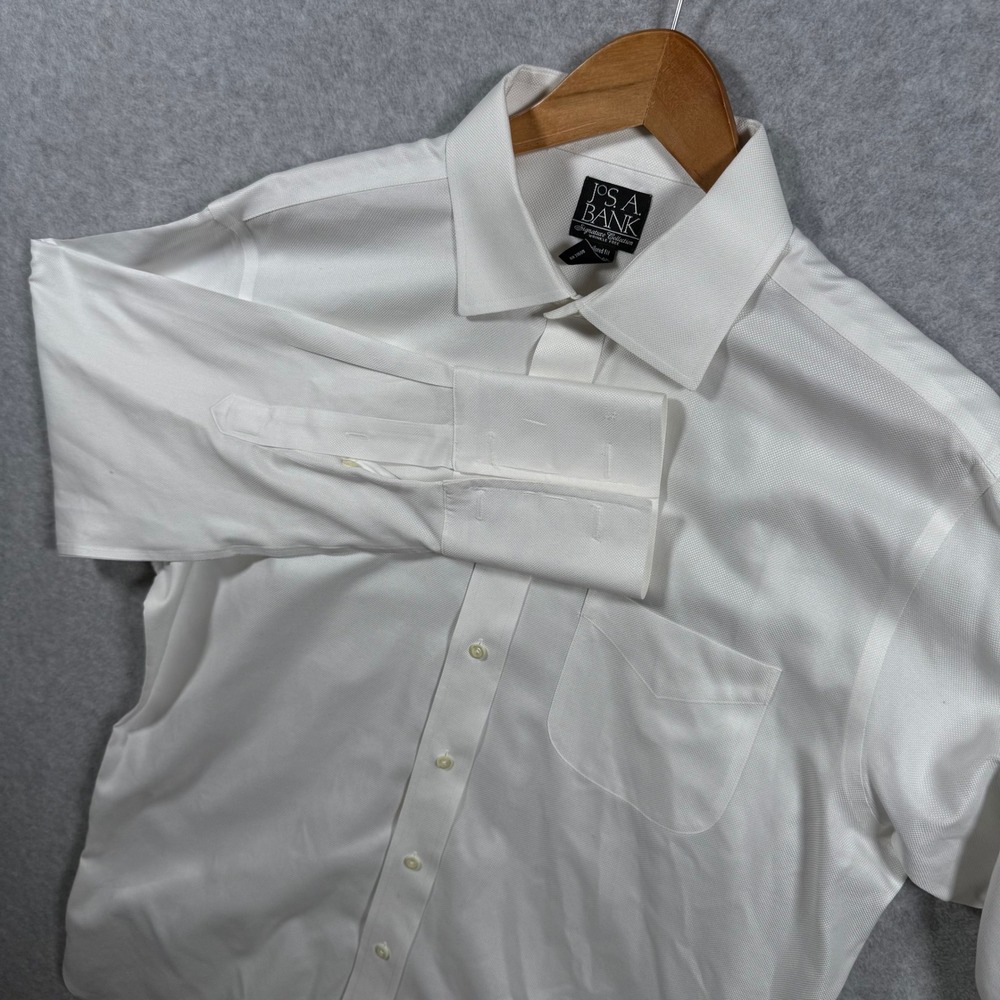 Jos A Bank Signature Collection White Tailored Fit French Cuff Shirt 16.5 33